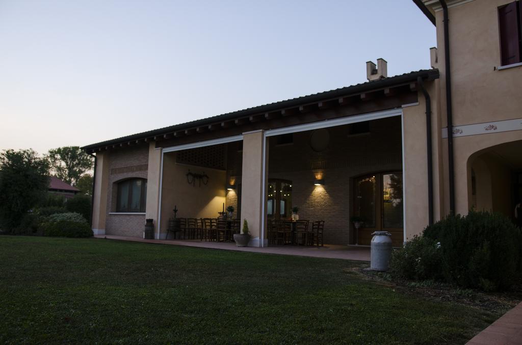 Villa Agriturismo Alle Rose Ca Baglioni Exterior foto