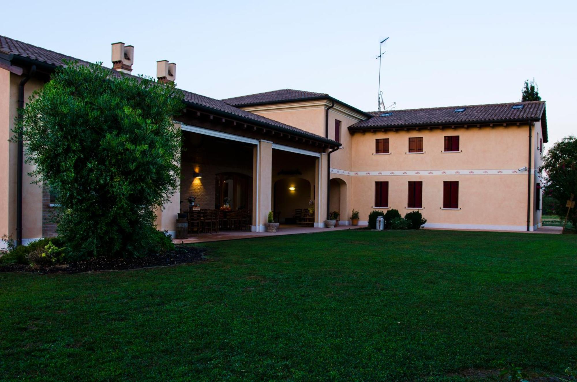 Villa Agriturismo Alle Rose Ca Baglioni Exterior foto